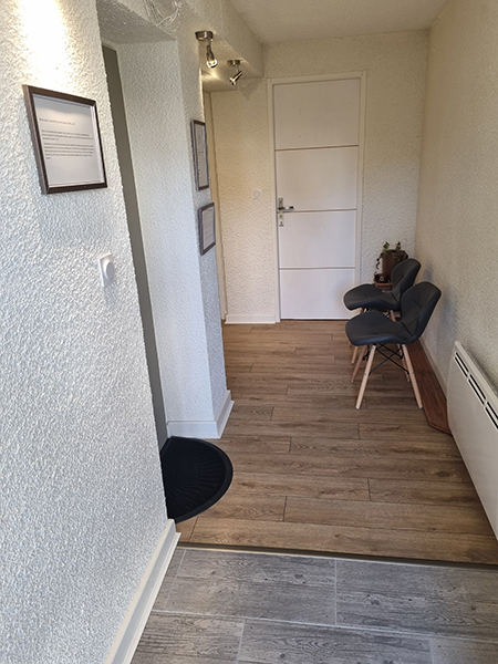 Le Cabinet, la Salle d'attente